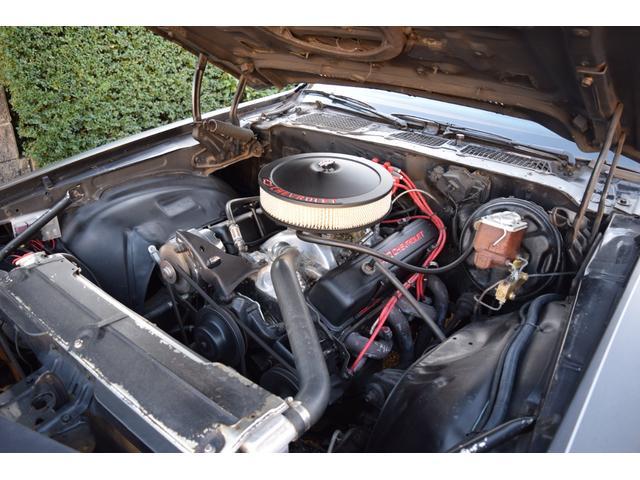 シボレーカマロ 　Ｚ２８　４速ミッション　リビルトＳ／Ｂ　シェビン　社外マフラー　Ｗｅｌｄホイール　Ｎｅｗインテリア　ハーストシフト（7枚目）