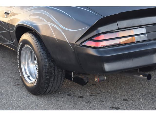 シボレーカマロ 　Ｚ２８　４速ミッション　リビルトＳ／Ｂ　シェビン　社外マフラー　Ｗｅｌｄホイール　Ｎｅｗインテリア　ハーストシフト（12枚目）