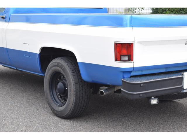 シボレーＣ－２０ 　スコッツデール　Ｎｅｗクロームパーツ　フロントグリル新品　ＥＴＣ　追加メーター　左ハンドル（22枚目）