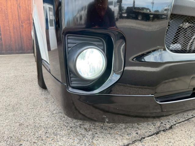 ハイエースバン スーパーGL ダークプライムII バッドフェイス/フルエアロ/ローダウン/18AW/LEDヘッドランプ/地デジSDナビ/Bカメラ/デジタルインナーミラー/スマートキー/リアスタビライザー/社外ショックアブソーバー/スモークフィルム(11枚目)