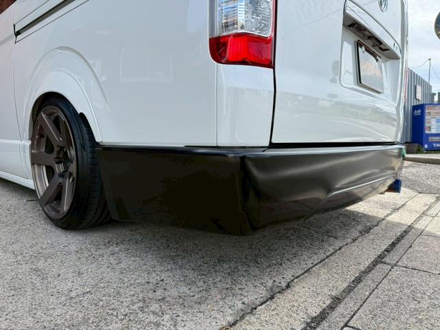 ハイエースバン スーパーGL ダークプライムII バッドフェイス/フルエアロ/ローダウン/18AW/LEDヘッドランプ/地デジSDナビ/Bカメラ/デジタルインナーミラー/スマートキー/リアスタビライザー/社外ショックアブソーバー/スモークフィルム(26枚目)