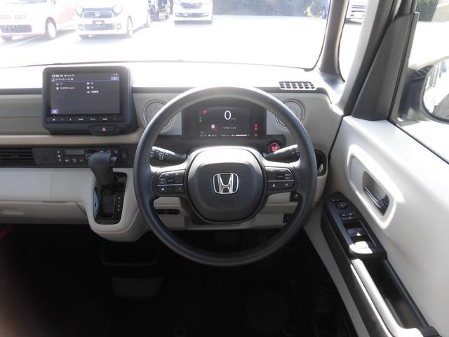 N-BOX ベースグレード 当社元レンタカー 純正8インチ・コネクト対応ナビ ETC 両側電動スライドドア サイドカーテンエアバッグ フルセグTV Bluetoothオーディオ リアカメラ 衝突軽減システム スマートキ- ABS(3枚目)