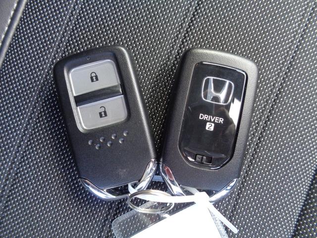 フィット e:HEVクロスター 純正8インチCONNECTナビ ホンダセンシング ETC LEDヘッドライト スマートキー ワンセグTV 衝突回避システム フルオートエアコン 前後センサー エアバッグ サイドエアバック VSA(5枚目)