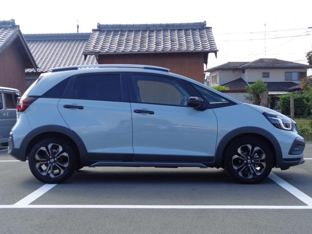 フィット e:HEVクロスター 純正8インチCONNECTナビ ホンダセンシング ETC LEDヘッドライト スマートキー ワンセグTV 衝突回避システム フルオートエアコン 前後センサー エアバッグ サイドエアバック VSA(12枚目)