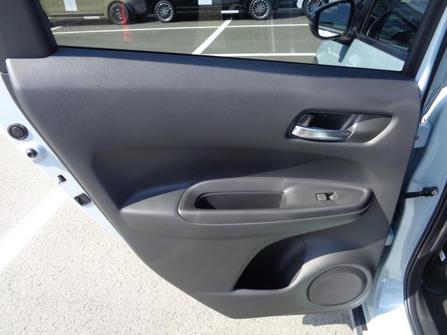 フィット e:HEVクロスター 純正8インチCONNECTナビ ホンダセンシング ETC LEDヘッドライト スマートキー ワンセグTV 衝突回避システム フルオートエアコン 前後センサー エアバッグ サイドエアバック VSA(34枚目)