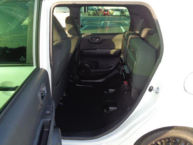 Ｎ－ＯＮＥ ＲＳ　届出済未使用車　オーディオレス　シートヒーター　サイドカーテンエアバッグ　リアカメラ　サイドカーテンエアバック　横滑り防止機能　インテリキー　ＡＡＣ　オートクルーズコントロール　Ｂカメ　Ａライト（24枚目）