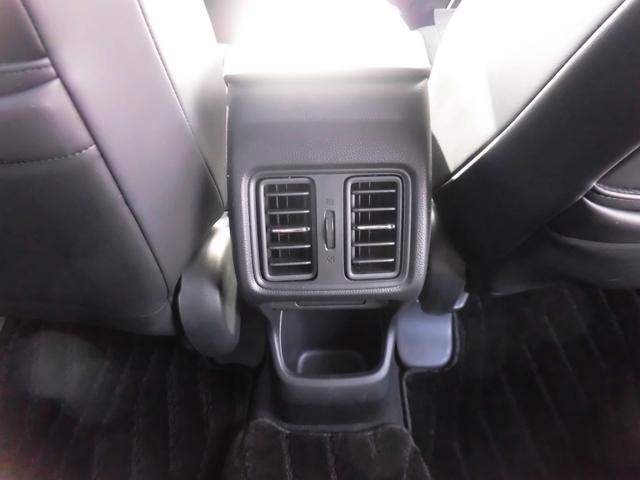 ヴェゼル ｅ：ＨＥＶＺ　純正９インチコネクトディスプレイ　ＥＴＣ　シートヒーター　サイドカーテンエアバッグ　Ｂｌｕｅｔｏｏｔｈオーディオ　リアカメラ　衝突回避支援ブレーキ機能　スマキ　Ｐトランク　フルオートエアコン　Ｄレコ（40枚目）