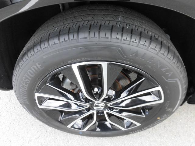 ヴェゼル ｅ：ＨＥＶＺ　純正９インチコネクトディスプレイ　ＥＴＣ　シートヒーター　サイドカーテンエアバッグ　Ｂｌｕｅｔｏｏｔｈオーディオ　リアカメラ　衝突回避支援ブレーキ機能　スマキ　Ｐトランク　フルオートエアコン　Ｄレコ（64枚目）