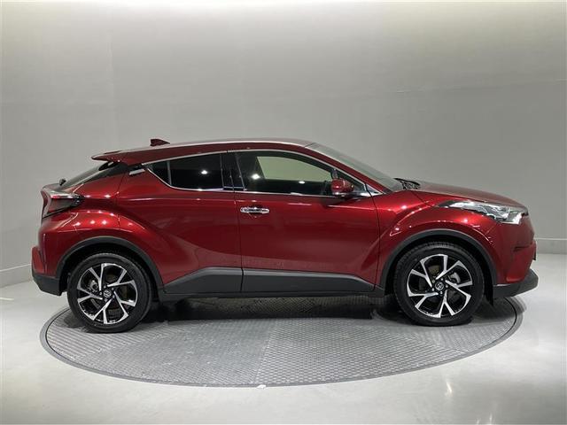 Ｃ－ＨＲ Ｇ－Ｔ　サポカー　バックガイドモニター　オートクルーズ　ＥＴＣ車載器　フルタイム４ＷＤ　カーテンエアバック　ミュージックプレイヤー接続可　ワンオーナー車　スマートキ　ＬＥＤヘッドライト　記録簿　ＡＷ　ＤＶＤ（3枚目）