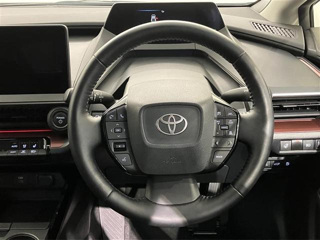 プリウス Ｚ　リアカメラ　プリクラッシュ　本革　メモリナビ　ＬＥＤランプ　ナビ・ＴＶ　オートクルーズ　アルミホイール　ＡＣ　運転席エアバッグ　横滑り防止装置　ＥＴＣ付　パワーウインドウ　キーレス　ＡＢＳ　パワステ（23枚目）