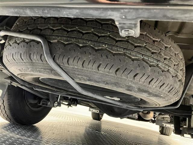 ハイエースバン スーパーＧＬ　ダークプライムＩＩ　両側オートスライドドア　ＡＣ　助手席エアバック　地デジ　４ＷＤ車　ＥＴＣ付き　ＬＥＤヘッドランプ　エアＢ　ナビ＆ＴＶ　メモリーナビ　横滑り防止　前席パワーウィンドウ　パワステ　キーレス　ＡＢＳ　Ｂカメ（34枚目）