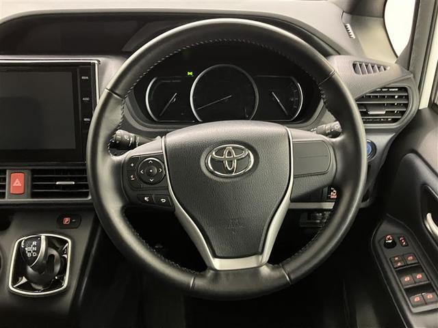 ノア ハイブリッドSi ABS 横滑り防止機能 ダブルエアコン エアバッグ バックモニター ナビTV LEDライト 1オーナー 3列シート メモリーナビ ETC スマートキ- DVD再生 キーレス パワーウィンドウ AW(22枚目)