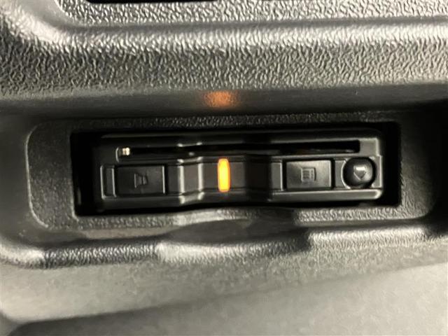 ハイエースバン スーパーGL ダークプライムII 衝突回避システム 運転席助手席エアバック ESC ドライブレコーダー付 スマートエントリー LEDライト 地デジ エアコン パワーウィンドウ エアバック ワンオーナー車 キーレスエントリー ETC付き(29枚目)