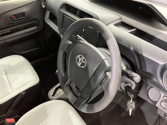 アクア Ｌ　ＡＣ　イモビライザー　前席ＰＷ　ナビＴＶ　ＶＳＣ　メモリーナビゲーション　１セグ　ＥＴＣ車載器　ＳＲＳ　デュアルエアバック　キーレスエントリーシステム　ＰＳ　ＡＢＳ　衝突回避システム（13枚目）