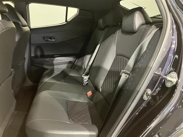 C-HR G モード ネロ セーフティプラスII プリクラッシュ オートエアコン バックモニター 横滑防止装置 LEDライト クルコン パワステ スマートキー 地デジ ABS アルミ 定期点検記録簿 キーレスエントリー ETC パワーウィンドウ TV(7枚目)