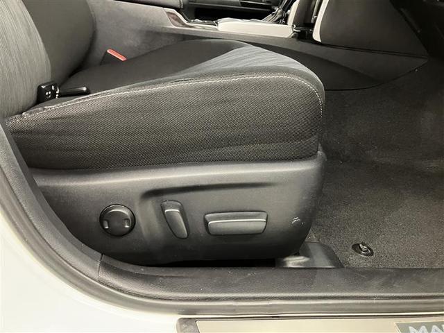 マークＸ ２５０Ｓ　横滑り防止機能　エアバッグ　衝突被害軽減ブレーキ　ＬＥＤヘッド　ＡＢＳ　アルミホイール　ワンオーナー　ナビ＆ＴＶ　オートクルーズコントロール　ドラレコ　Ｂカメラ　フルセグ　ＥＴＣ　オートエアコン（29枚目）