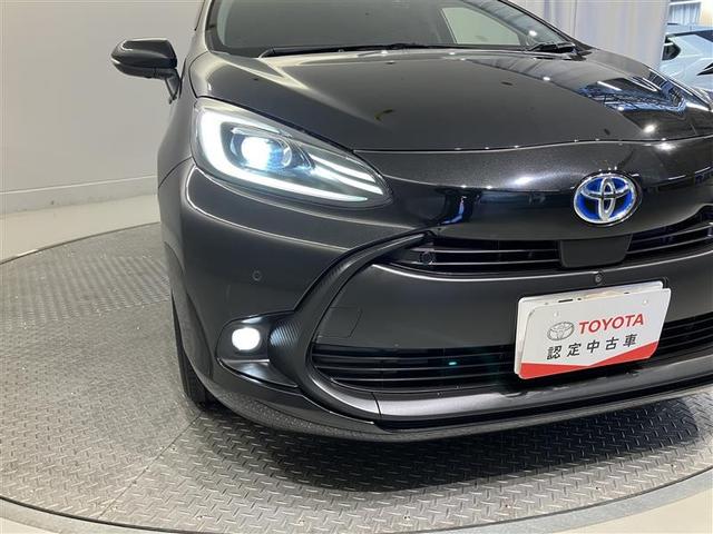 アクア Ｘ　踏み間違い防止　イモビ　ナビ＆ＴＶ　フルセグ　ＬＥＤヘッドライト　スマートキー　横滑り防止機能　キーレスエントリー　オートクルーズ　オートエアコン　元試乗車　ＥＴＣ　カーテンエアバッグ　ＡＢＳ（9枚目）