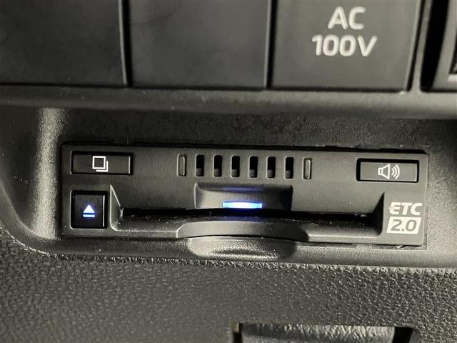 アクア Ｘ　踏み間違い防止　イモビ　ナビ＆ＴＶ　フルセグ　ＬＥＤヘッドライト　スマートキー　横滑り防止機能　キーレスエントリー　オートクルーズ　オートエアコン　元試乗車　ＥＴＣ　カーテンエアバッグ　ＡＢＳ（29枚目）