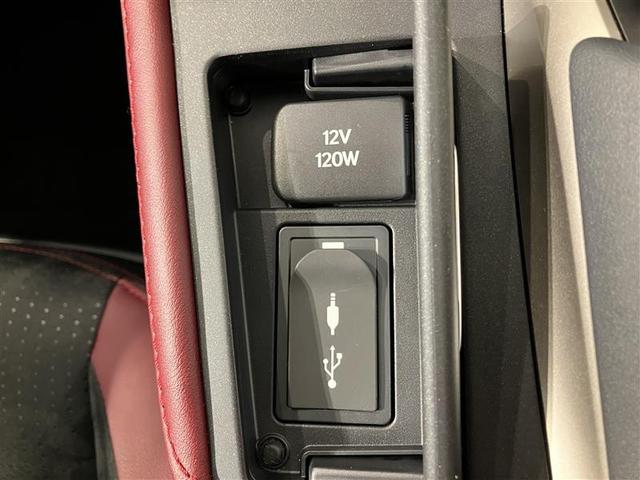 ＡＵＸ入力端子付ですのでオーディオケーブルを使用してスマートフォンやポータブルプレイヤーの音楽を車両のスピーカーから出力できます♪