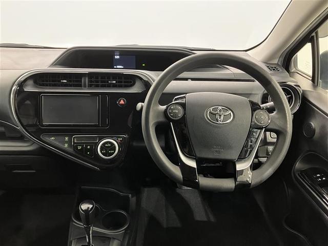 アクア Ｓスタイルブラック　バックモニタ－　地デジフルセグ　ナビＴＶ　イモビライザー　スマートキープッシュスタート　１オーナー　ＥＴＣ付き　Ｗエアバッグ　キーフリ　メモリーナビゲーション　横滑り防止装置付き　ＤＶＤプレーヤー（5枚目）