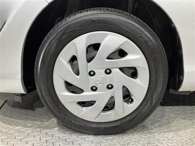 アクア Ｓスタイルブラック　バックモニタ－　地デジフルセグ　ナビＴＶ　イモビライザー　スマートキープッシュスタート　１オーナー　ＥＴＣ付き　Ｗエアバッグ　キーフリ　メモリーナビゲーション　横滑り防止装置付き　ＤＶＤプレーヤー（8枚目）