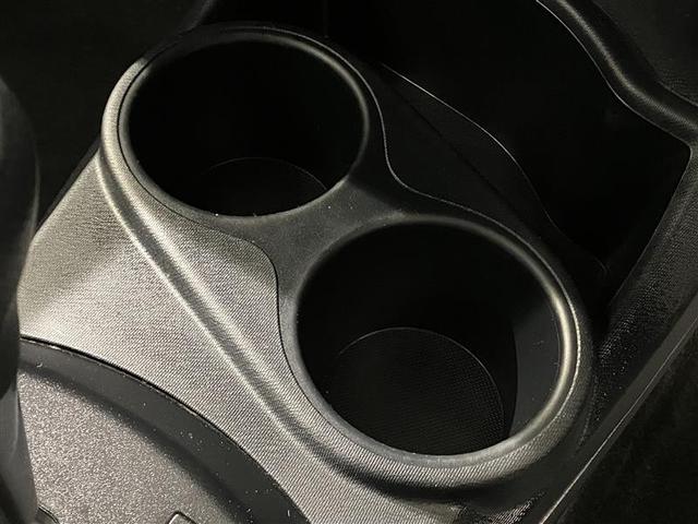 アクア Ｓスタイルブラック　バックモニタ－　地デジフルセグ　ナビＴＶ　イモビライザー　スマートキープッシュスタート　１オーナー　ＥＴＣ付き　Ｗエアバッグ　キーフリ　メモリーナビゲーション　横滑り防止装置付き　ＤＶＤプレーヤー（20枚目）