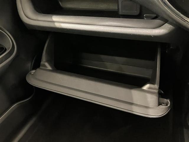 アクア Ｓスタイルブラック　バックモニタ－　地デジフルセグ　ナビＴＶ　イモビライザー　スマートキープッシュスタート　１オーナー　ＥＴＣ付き　Ｗエアバッグ　キーフリ　メモリーナビゲーション　横滑り防止装置付き　ＤＶＤプレーヤー（22枚目）