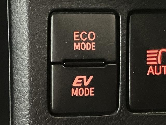 プロボックス ハイブリッドＤＸ　コンフォート　ナビＴＶ　ＥＴＣ車載器　ワンセグＴＶ　運転席パワーウインドウ　Ｂカメラ　キーレスエントリー　エアバック　パワステ　Ｗエアバック　衝突軽減装置　エアコン　ＥＳＣ　メモリ－ナビ　ＡＢＳ　ワンオーナー（23枚目）