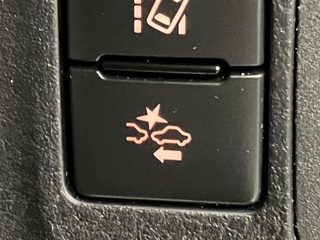 プロボックス ハイブリッドＤＸ　コンフォート　ナビＴＶ　ＥＴＣ車載器　ワンセグＴＶ　運転席パワーウインドウ　Ｂカメラ　キーレスエントリー　エアバック　パワステ　Ｗエアバック　衝突軽減装置　エアコン　ＥＳＣ　メモリ－ナビ　ＡＢＳ　ワンオーナー（25枚目）