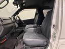 ハイエースバン スーパーGL ダークプライムII 衝突回避システム 運転席助手席エアバック ESC ドライブレコーダー付 スマートエントリー LEDライト 地デジ エアコン パワーウィンドウ エアバック ワンオーナー車 キーレスエントリー ETC付き(6枚目)