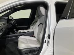 ���롼�ײ�ҹ���ˤ��������ܥǥ��������󥸥�롼�ࡦ������ޤǡ������˥�����Ű���������Ƥ���ޤ������쥤�ʾ��֤�Ÿ�����Ƥ���ޤ��� 6