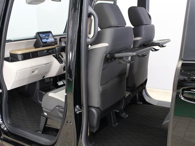 Ｎ－ＢＯＸ ベースグレード　弊社デモカー　両側パワスラ　純正８型ディスプレイオーディオ　バックカメラ　オートリトラミラー　電子パーキング　渋滞追従クルコン　衝突軽減ブレーキ　車線維持　シートヒーター　サイドエアバッグ　禁煙車（35枚目）
