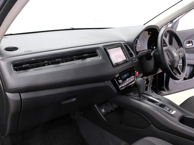ヴェゼル Ｘ・ホンダセンシング　純正ナビ　フルセグＴＶ　バックカメラ　Ｂｌｕｅｔｏｏｔｈ　電子パーキング　オートブレーキホールド　衝突軽減　レーダークルーズ　誤発進抑制　ＬＥＤヘッド　サイドカーテンエアバック　本革巻ステアリング（14枚目）