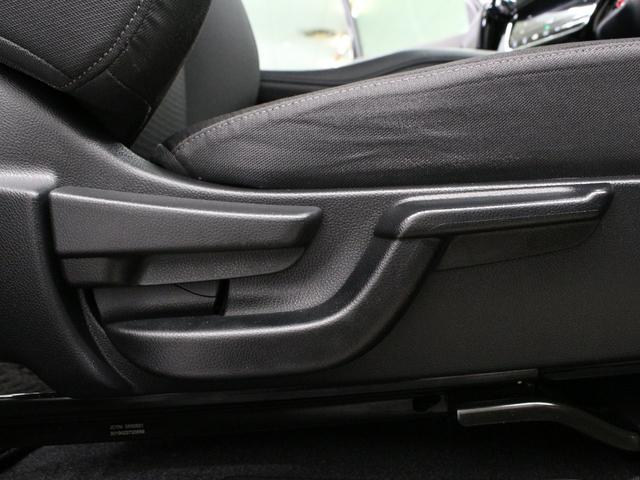 ヴェゼル Ｘ・ホンダセンシング　純正ナビ　フルセグＴＶ　バックカメラ　Ｂｌｕｅｔｏｏｔｈ　電子パーキング　オートブレーキホールド　衝突軽減　レーダークルーズ　誤発進抑制　ＬＥＤヘッド　サイドカーテンエアバック　本革巻ステアリング（28枚目）
