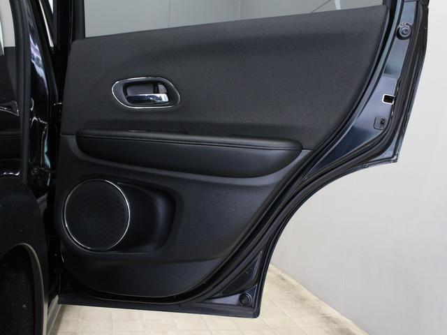 ヴェゼル Ｘ・ホンダセンシング　純正ナビ　フルセグＴＶ　バックカメラ　Ｂｌｕｅｔｏｏｔｈ　電子パーキング　オートブレーキホールド　衝突軽減　レーダークルーズ　誤発進抑制　ＬＥＤヘッド　サイドカーテンエアバック　本革巻ステアリング（67枚目）
