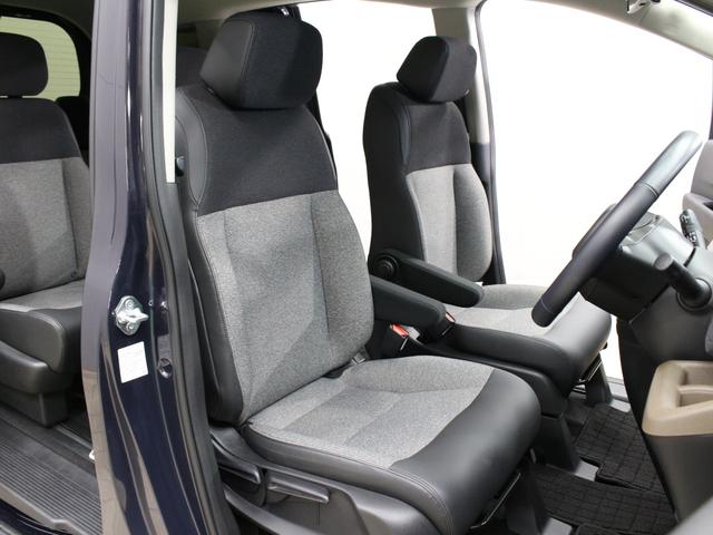 フリード エアーＥＸ　純正１１．４型ナビ　両側パワスラ　リアクーラー　フルセグＴＶ　ＤＶＤ再生　急速充電ＵＳＢ　ロールサンシェード　運転席＆助手席シートヒーター　衝突軽減　レーダークルーズ　サイドカーテンエアバッグシステム（13枚目）