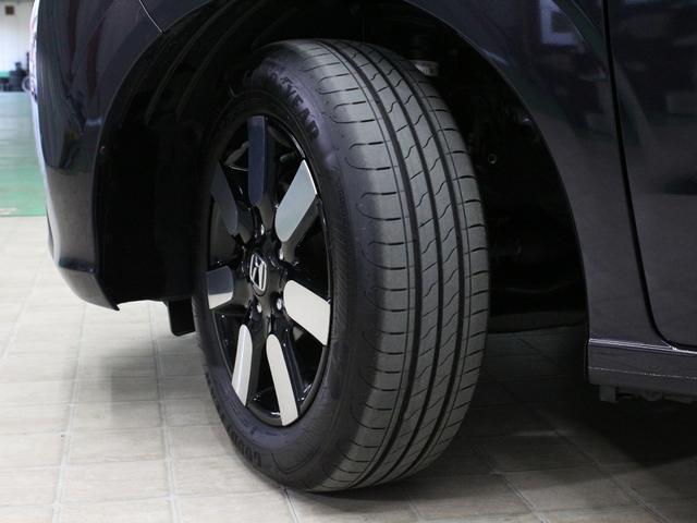 フリード エアーＥＸ　純正１１．４型ナビ　両側パワスラ　リアクーラー　フルセグＴＶ　ＤＶＤ再生　急速充電ＵＳＢ　ロールサンシェード　運転席＆助手席シートヒーター　衝突軽減　レーダークルーズ　サイドカーテンエアバッグシステム（28枚目）