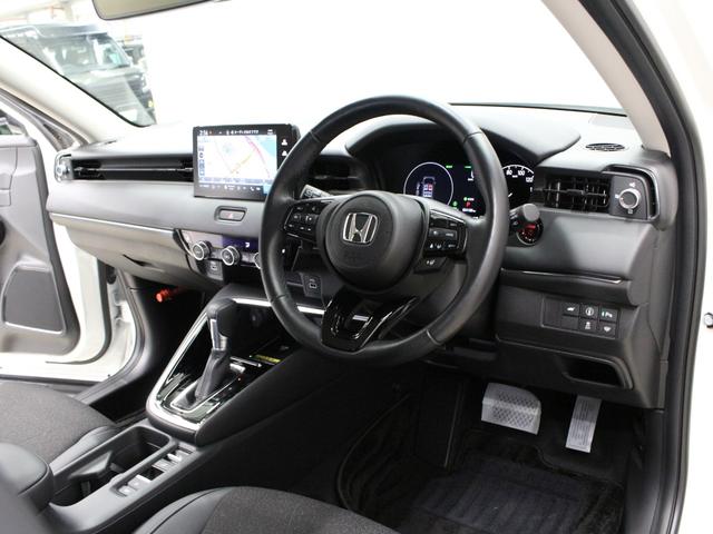 ヴェゼル ｅ：ＨＥＶＺ　純正９インチナビ　バックカメラ　ワンオーナー　前後ドラレコ　ブラインドスポット　ワイヤレス充電　パワーテールゲート　シートヒーター　パーキングセンサー　渋滞追従クルコン　ステアリングヒーター　ＥＴＣ（35枚目）