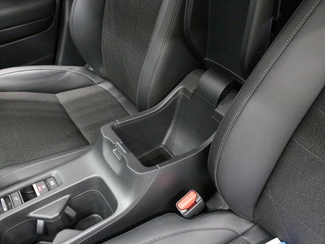 ヴェゼル ｅ：ＨＥＶＺ　純正９インチナビ　バックカメラ　ワンオーナー　前後ドラレコ　ブラインドスポット　ワイヤレス充電　パワーテールゲート　シートヒーター　パーキングセンサー　渋滞追従クルコン　ステアリングヒーター　ＥＴＣ（67枚目）