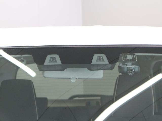 クロスビー ハイブリッドＭＺ　ツートーン　全方位モニター　デュアルカメラブレーキサポート　純正メモリーナビ　前後ドラレコ　純正１６インチＡＷ　禁煙車　ワンオーナー　オートライト　革巻きステアリング　アイドリングストップ（9枚目）