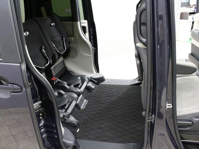 N-BOX ベースグレード 弊社デモカー 純正8型ディスプレイオーディオ 両側パワスラ 電子パーキング レーダークルーズ Bluetooth シートヒーター サイドカーテンエアバッグ 急速充電USB ロールサンシェード(20枚目)
