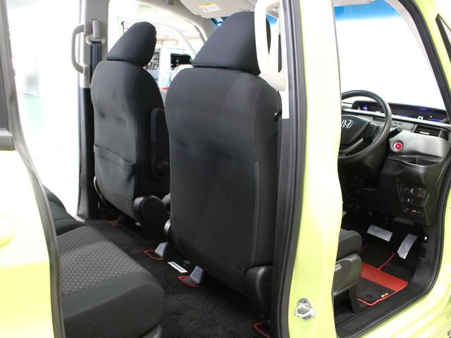 フリード＋ Ｇ　純正メモリーナビ　バックカメラ　禁煙　無限フロアマット　電動スライドドア　ドラレコ　スマートキー　ＥＴＣ　ＣＤ／ＤＶＤ　Ｂｌｕｅｔｏｏｔｈ　荷室用ユーティリティボード　スライドドアイージークローザー（35枚目）