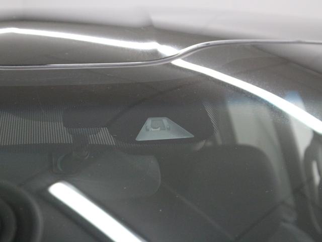 フリード Ｇ・ホンダセンシング　純正ナビ　両側パワスラ　ハーフレザー　本革巻きステアリング　ＬＥＤアクティブコーナリングライト　純正１５インチＡＷ　オートリトラミラー　シートヒーター　スマートキー　シートヒータ　禁煙車　ワンオーナー（67枚目）