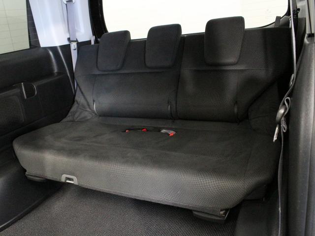 ステップワゴンスパーダ Ｚ　８型ナビ　後席モニター　両側パワスラ　フルセグＴＶ　Ｂｌｕｅｔｏｏｔｈ　ＤＶＤ／ＣＤ　スマートキー　本革巻ステアリング　ディスチャージヘッド　アクティブコーナリングライト　パドルシフト　ＥＴＣ　禁煙車（21枚目）