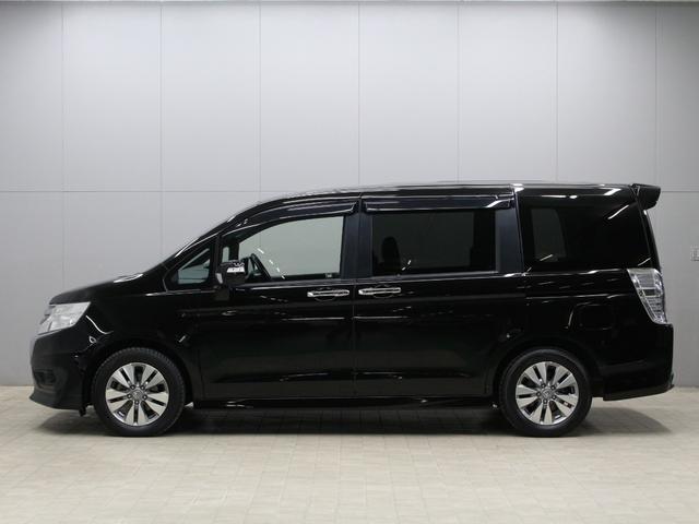 ステップワゴンスパーダ Ｚ　８型ナビ　後席モニター　両側パワスラ　フルセグＴＶ　Ｂｌｕｅｔｏｏｔｈ　ＤＶＤ／ＣＤ　スマートキー　本革巻ステアリング　ディスチャージヘッド　アクティブコーナリングライト　パドルシフト　ＥＴＣ　禁煙車（40枚目）