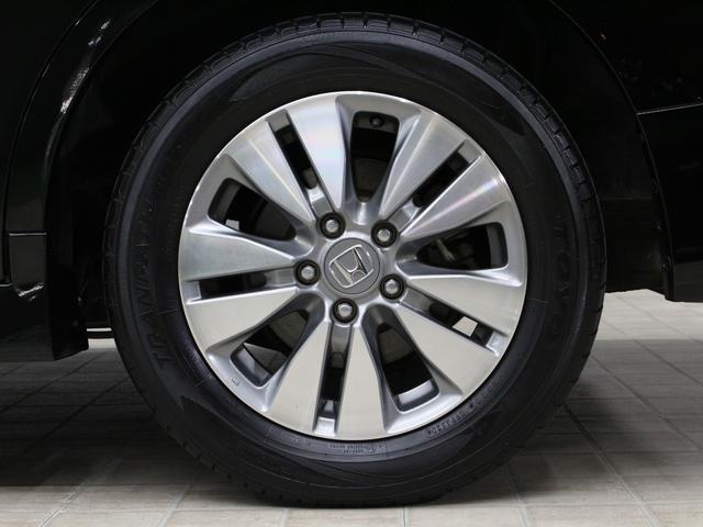 ステップワゴンスパーダ Ｚ　８型ナビ　後席モニター　両側パワスラ　フルセグＴＶ　Ｂｌｕｅｔｏｏｔｈ　ＤＶＤ／ＣＤ　スマートキー　本革巻ステアリング　ディスチャージヘッド　アクティブコーナリングライト　パドルシフト　ＥＴＣ　禁煙車（41枚目）