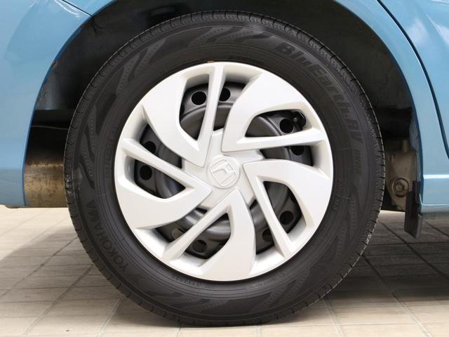 フリード Ｇ・ホンダセンシング　純正ナビ　１１インチ後席モニター　両側パワスラ　フルセグＴＶ　ドラレコ　バックカメラ　衝突軽減　路外逸脱抑制　誤発進抑制　レーダークルーズ　スマートキー　ロールサンシェード　ワンオーナー　禁煙車（31枚目）