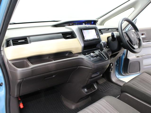 フリード Ｇ・ホンダセンシング　純正ナビ　１１インチ後席モニター　両側パワスラ　フルセグＴＶ　ドラレコ　バックカメラ　衝突軽減　路外逸脱抑制　誤発進抑制　レーダークルーズ　スマートキー　ロールサンシェード　ワンオーナー　禁煙車（35枚目）