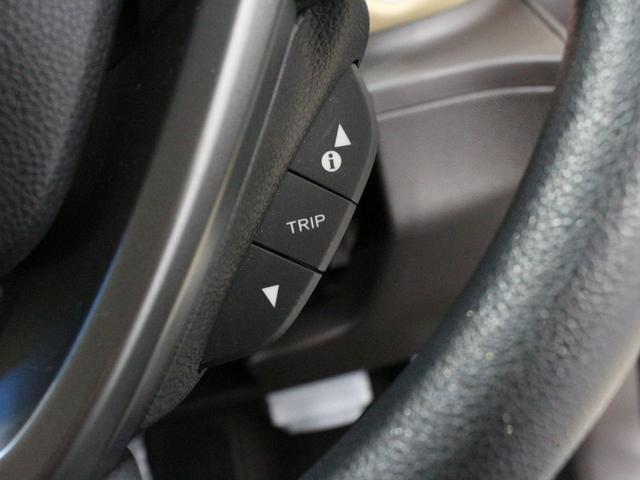 フリード Ｇ・ホンダセンシング　純正ナビ　１１インチ後席モニター　両側パワスラ　フルセグＴＶ　ドラレコ　バックカメラ　衝突軽減　路外逸脱抑制　誤発進抑制　レーダークルーズ　スマートキー　ロールサンシェード　ワンオーナー　禁煙車（56枚目）