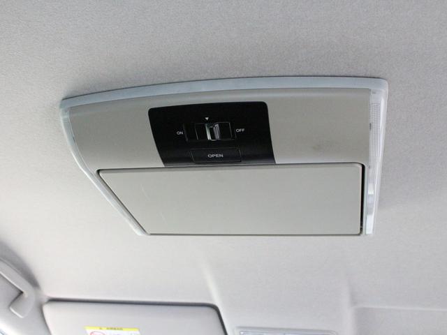 フリード Ｇ・ホンダセンシング　純正ナビ　１１インチ後席モニター　両側パワスラ　フルセグＴＶ　ドラレコ　バックカメラ　衝突軽減　路外逸脱抑制　誤発進抑制　レーダークルーズ　スマートキー　ロールサンシェード　ワンオーナー　禁煙車（64枚目）